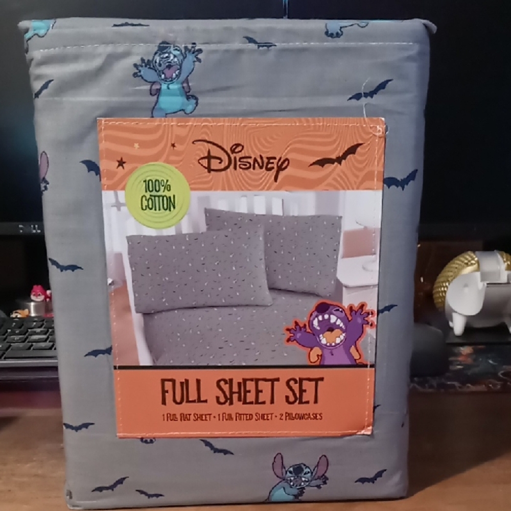 Disney Gray and Orange Full Sheet Set